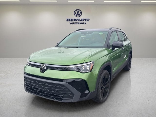 2026 Volkswagen Taos SE Black