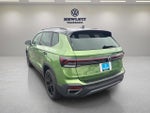 2026 Volkswagen Taos SE Black
