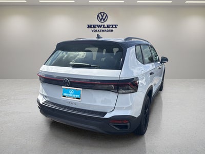 2026 Volkswagen Taos SE Black