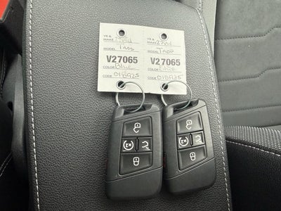 2027 Volkswagen Taos SE Black