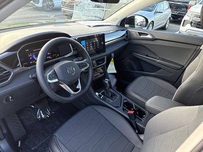 2027 Volkswagen Taos SE Black