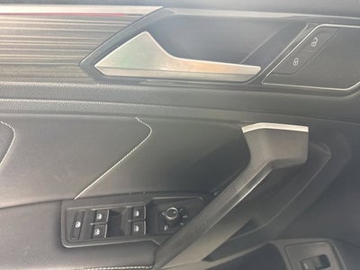 2024 Volkswagen Tiguan SEL R-Line