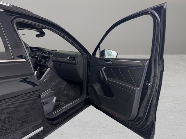 2024 Volkswagen Tiguan SEL R-Line