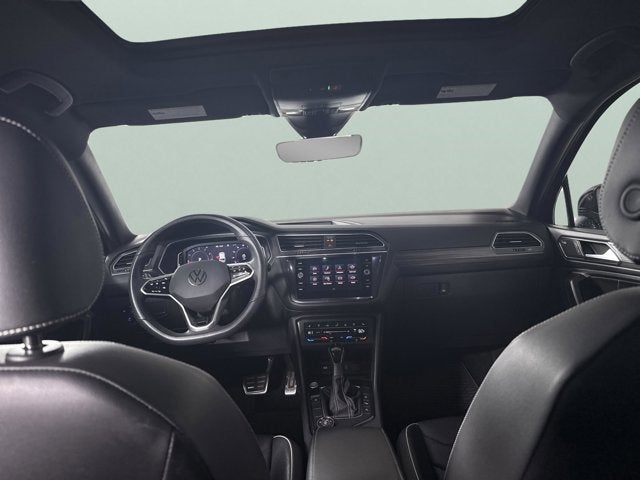 2024 Volkswagen Tiguan SEL R-Line
