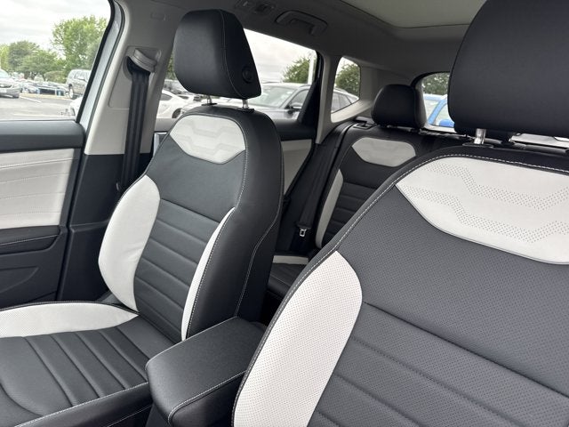 2026 Volkswagen Taos SEL