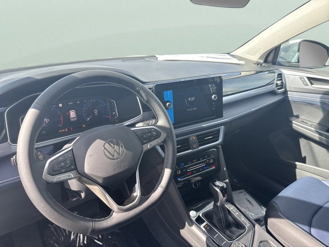 2026 Volkswagen Taos SEL