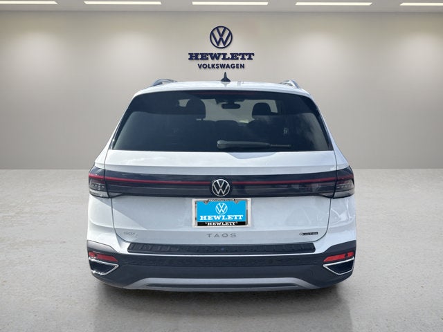 2026 Volkswagen Taos SEL