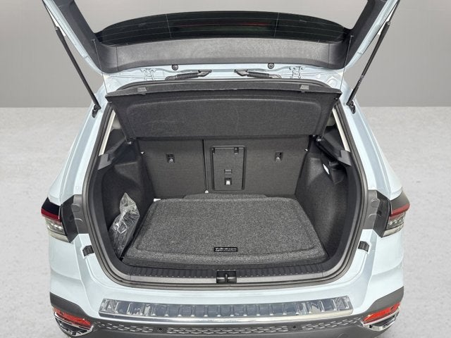 2025 Volkswagen Taos SEL