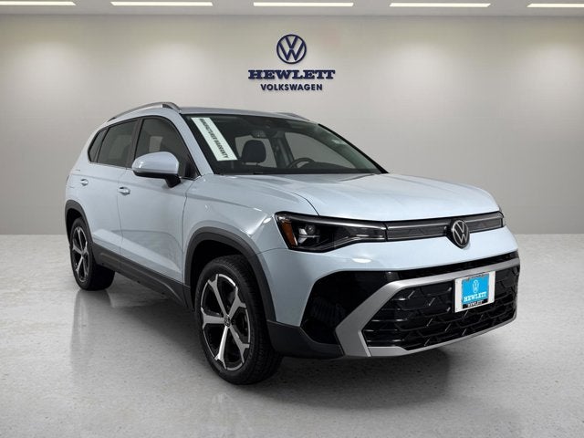 2025 Volkswagen Taos SEL