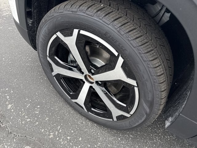 2026 Volkswagen Taos SEL