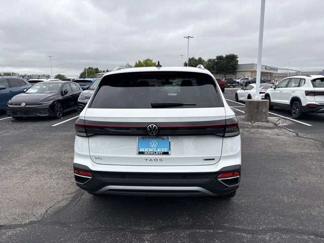 2026 Volkswagen Taos SEL