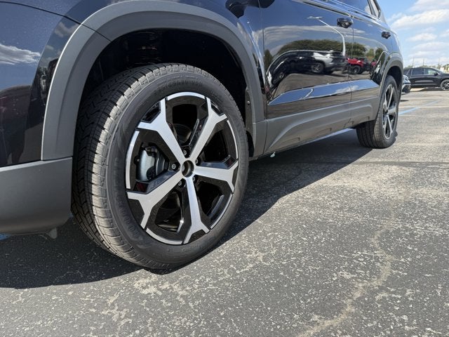 2027 Volkswagen Taos SEL