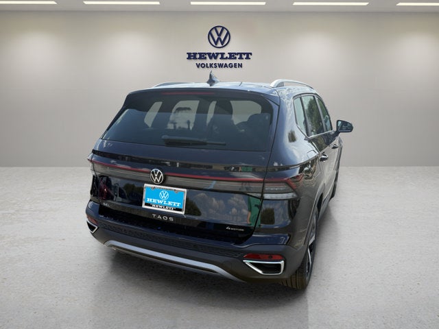 2027 Volkswagen Taos SEL
