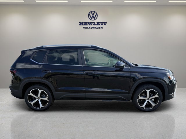 2027 Volkswagen Taos SEL