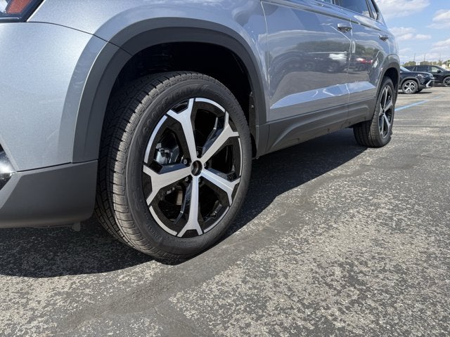 2027 Volkswagen Taos SEL
