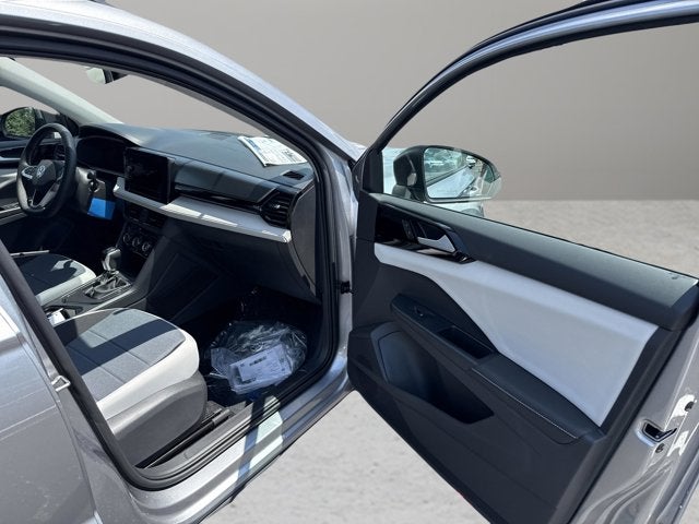 2025 Volkswagen Taos S