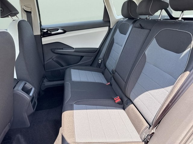 2025 Volkswagen Taos S