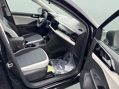 2026 Volkswagen Taos S