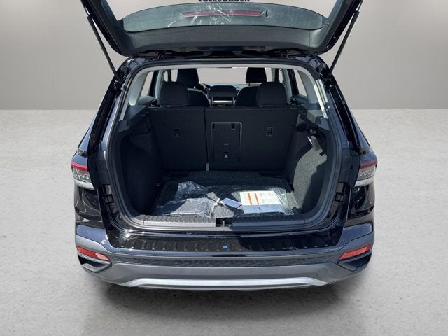 2025 Volkswagen Taos S