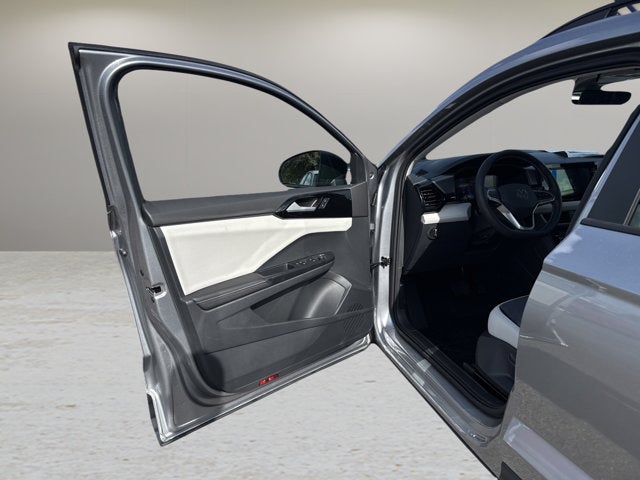2027 Volkswagen Taos S