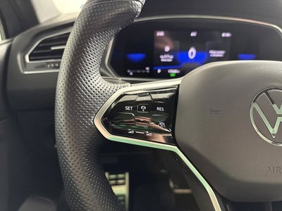 2023 Volkswagen Tiguan SE R-Line Black