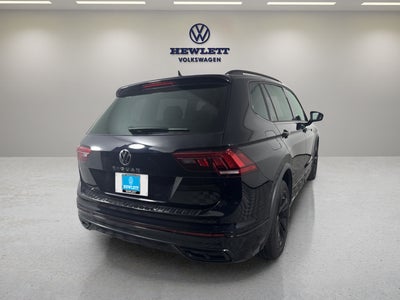 2024 Volkswagen Tiguan SE R-Line Black