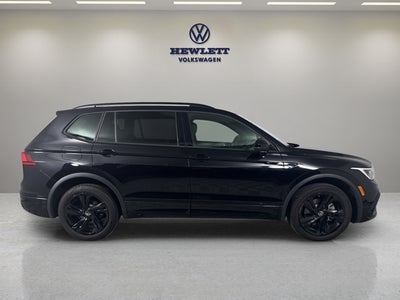2024 Volkswagen Tiguan SE R-Line Black
