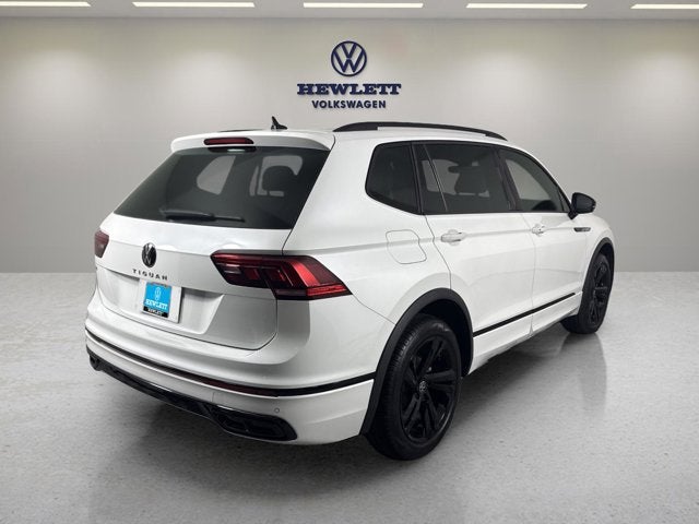 2024 Volkswagen Tiguan SE R-Line Black