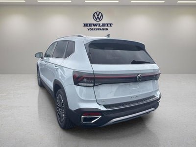 2026 Volkswagen Taos SE