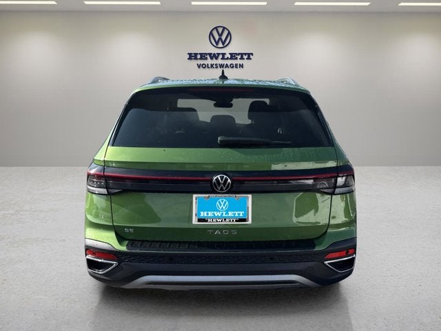 2026 Volkswagen Taos SE