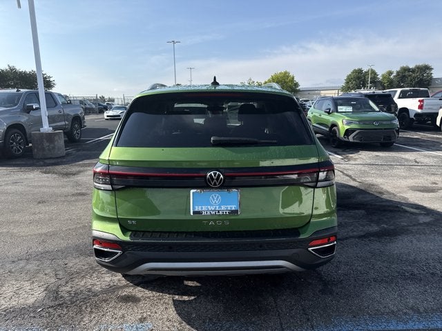2026 Volkswagen Taos SE