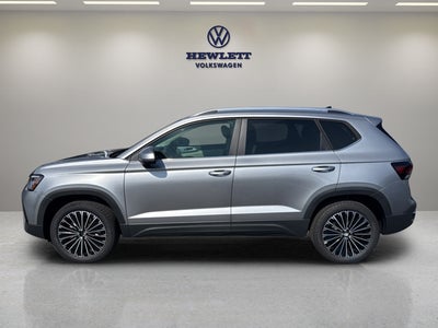 2026 Volkswagen Taos SE