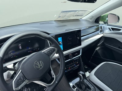 2026 Volkswagen Taos SE