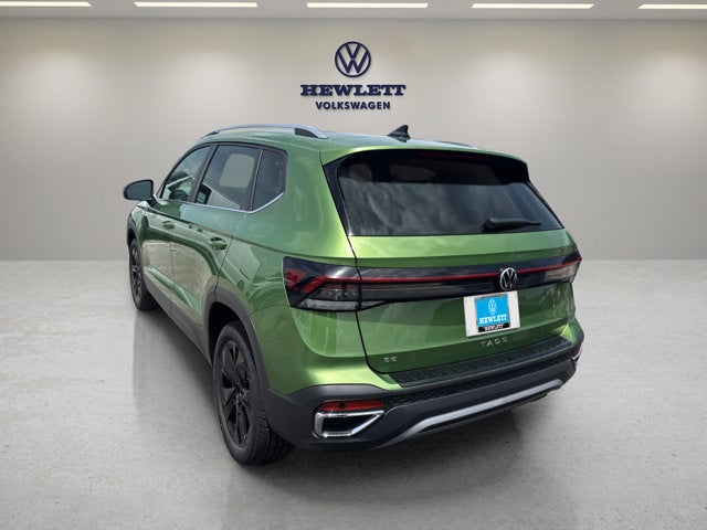 2026 Volkswagen Taos SE