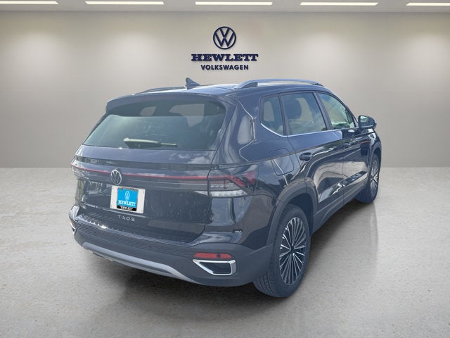 2026 Volkswagen Taos SE