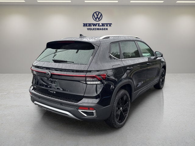 2026 Volkswagen Taos SE