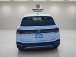 2025 Volkswagen Taos SE