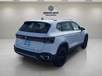 2025 Volkswagen Taos SE