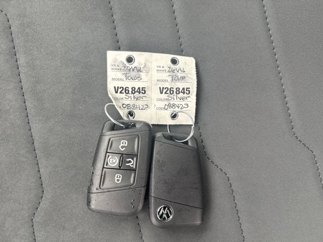 2026 Volkswagen Taos SE
