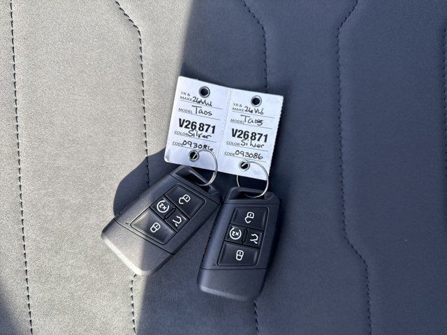 2026 Volkswagen Taos SE