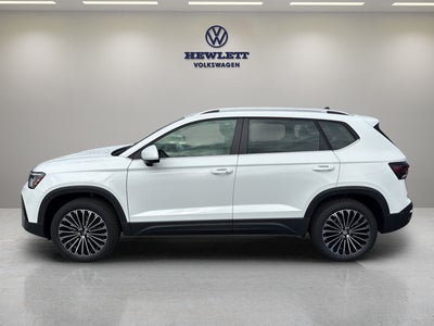 2026 Volkswagen Taos SE