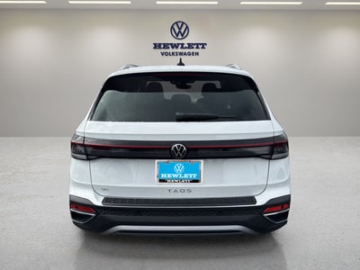 2026 Volkswagen Taos SE