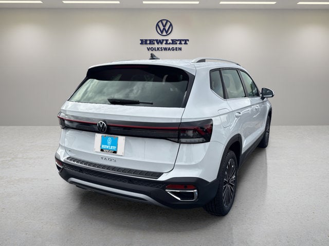 2026 Volkswagen Taos SE