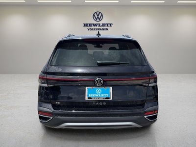 2026 Volkswagen Taos SE