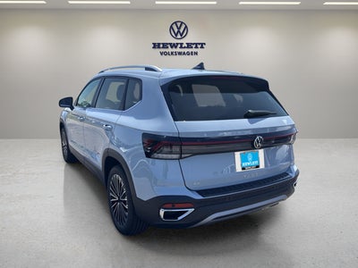 2026 Volkswagen Taos SE