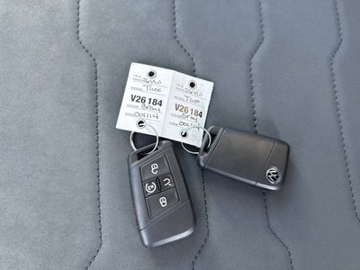 2026 Volkswagen Taos SE