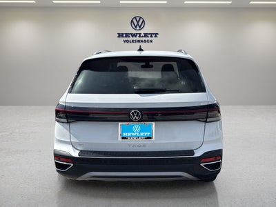 2026 Volkswagen Taos SE