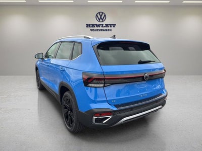2026 Volkswagen Taos SE