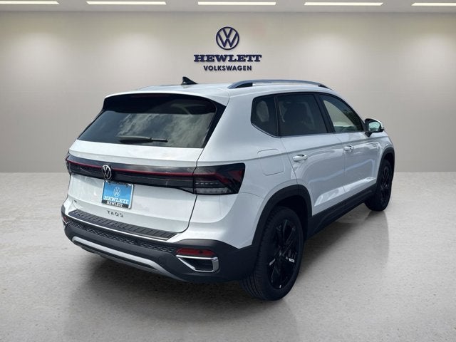 2025 Volkswagen Taos SE