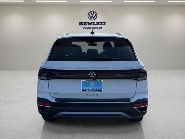 2025 Volkswagen Taos SE